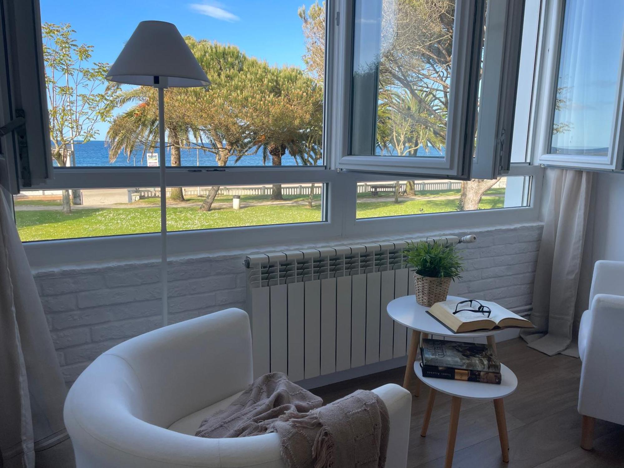 Apartamento Comillas Beach Exterior foto